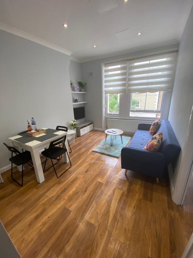Апартаменты Stunning 2 Bed Flat In Ladbroke Grove Лондон Экстерьер фото